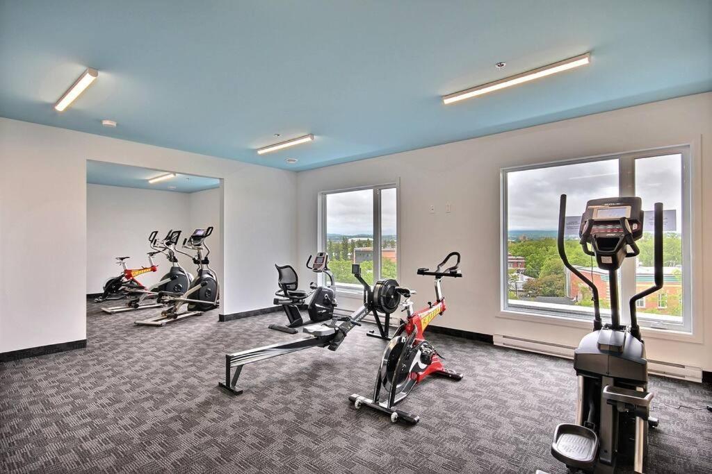 Apartament Penthouse With Free Indoor Parking Downtown Québec Zewnętrze zdjęcie